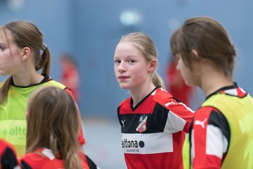 Bild 10 - C-Juniorinnen Loewinnen Cup